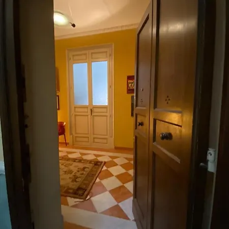 Amari 106 Palermo